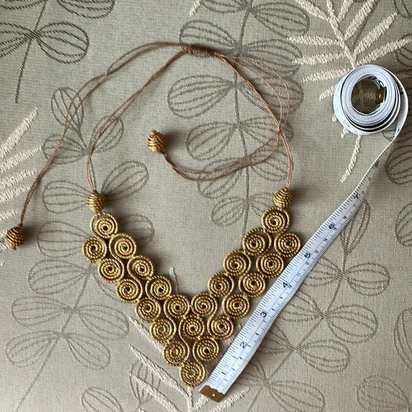 Unique Brazilian Golden Grass Necklace - Picture 5 of 5